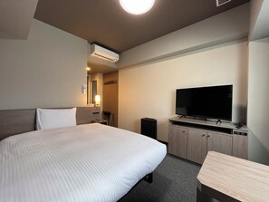 Single Room, Non Smoking | Desk, laptop workspace, iron/ironing board, free WiFi - Hotel Route Inn Suzaka (Suzaka)