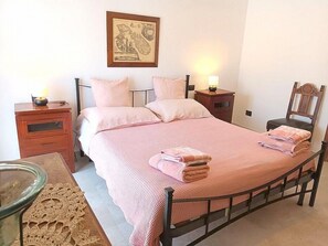 1 habitación, wifi gratis y ropa de cama 