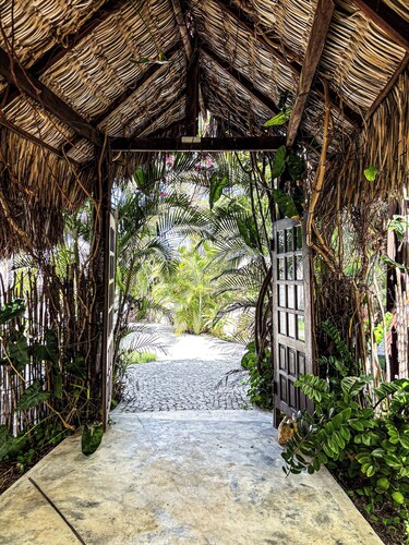 Family suit with two rooms and 4 beds near by the beach