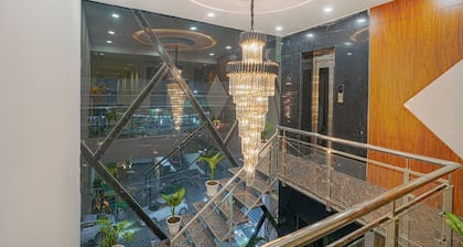 Hotel Paras Chandigarh Zirakpur