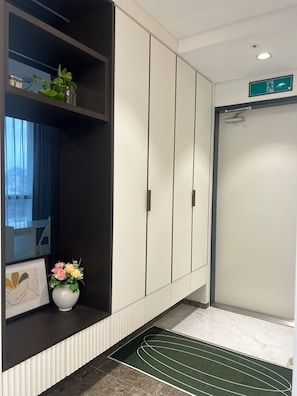 Interior - [Gangnam] Fully furnished High-end residence with two rooms (Seoul)