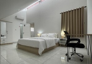 ห้องคอมฟอร์ทดับเบิล | โต๊ะทำงาน, พื้นที่ทำงานแบบใช้แล็ปท็อป, Wi-Fi ฟรี