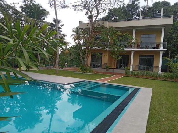 Pool - Privet Green Villa Ruhunu (Hikkaduwa)