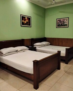 Deluxe Double or Twin Room