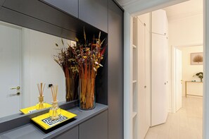 Apartment | Living area | Smart TV