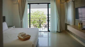 Superior Double Room | 1 bedroom, blackout curtains, free WiFi, bed sheets