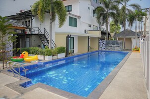 Outdoor pool, sun loungers