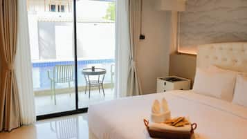Deluxe Room, Pool Access | View from room