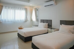 Superior Twin Room | Blackout drapes, free WiFi, bed sheets