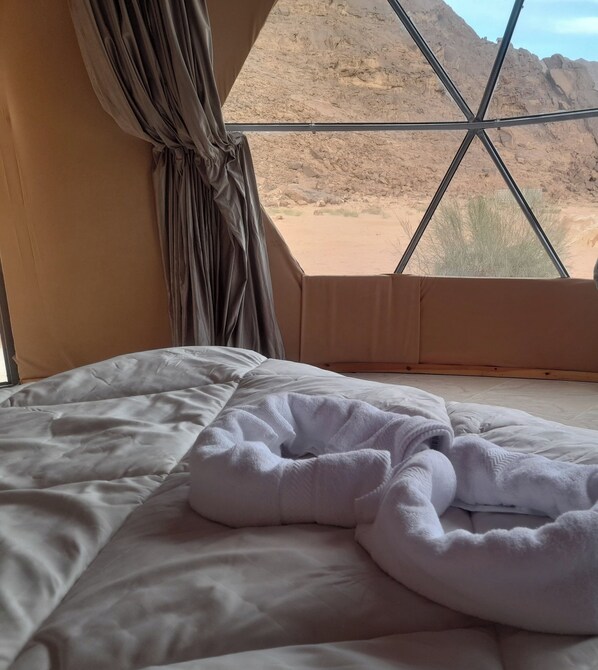 9 chambres, Wi-Fi, draps fournis