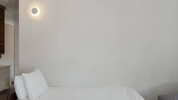 1 Schlafzimmer, Schreibtisch, Bügeleisen/Bügelbrett, kostenloses WLAN