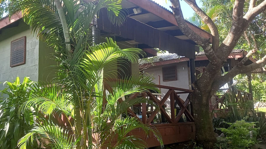 Outback Retreat Hotel Fiji