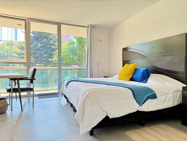 2 bedrooms, desk, iron/ironing board, free WiFi - Cozy 2-bedroom apartment in vibrant Ciudad de México with WiFi (Ciudad de México)