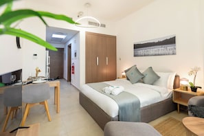 Comfort-Apartment | 1 Schlafzimmer, Zimmersafe, Bügeleisen/Bügelbrett, kostenloses WLAN