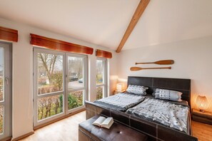 2 bedrooms, bed sheets - Holiday Home 'Mit Sauna Und Kamin' with Shared Terrace and Private Garden (Bad Doberan)