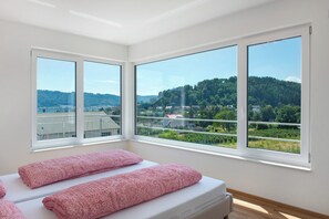 3 chambres, Wi-Fi gratuit, draps fournis