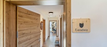 Apartment 'Eierschale' with Mountain View, Balcony and Wi-Fi