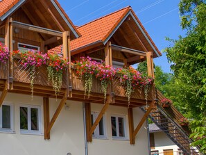 Exterior - Apartment 'A' with Lake View, Balcony and Wi-Fi (Meersburg)