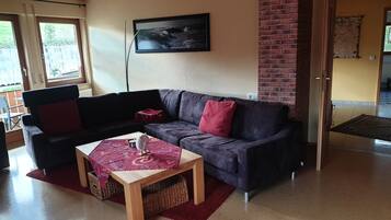 Fernseher, Stereoanlage