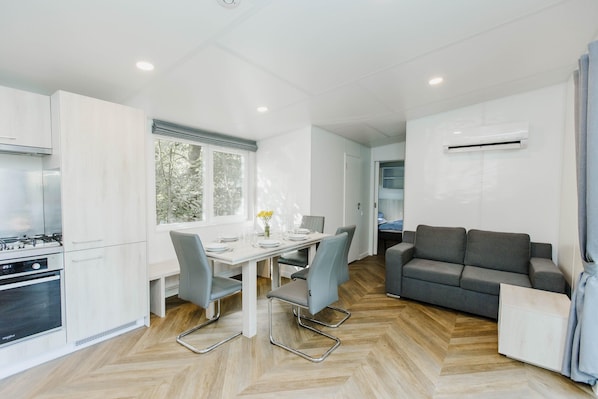 Apartment | Living room