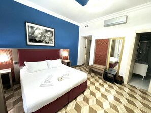 101 Deluxe Room | In-room safe, iron/ironing board, free cribs/infant beds, free WiFi - The Five Oscars Inn (Rome)