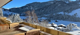 Apartment in Gstaad With Stunning Mountain Views