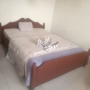 Comfort Double Room, Private Bathroom | Desk, laptop workspace, free WiFi - The Secret Inn Guest House Nyamata (Mayange)