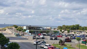 Utsikt mot strand/hav