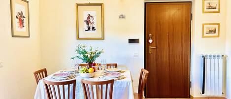 تناول الطعام