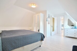 2 bedrooms, free WiFi