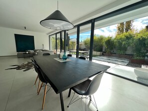 Dining - LAKE Loft Aquamarin - in the Überlingen spa district (Überlingen)