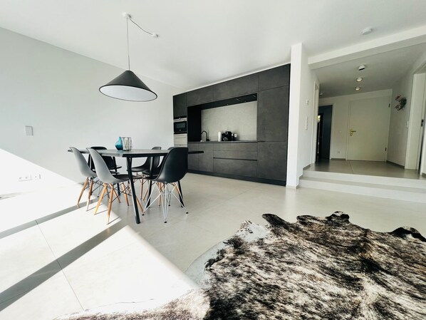 Dining - LAKE Loft Aquamarin - in the Überlingen spa district (Überlingen)