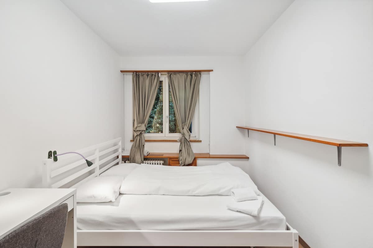 Basic Double Room