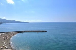 Perto da praia, toalhas de praia 