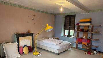 2 bedrooms