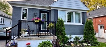 Family-Friendly 2BR • Near Lake & Downtown