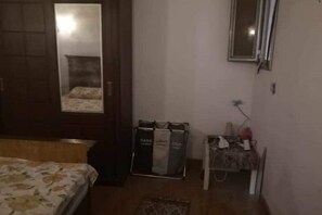 1 bedroom, iron/ironing board, WiFi, bed sheets - Prime Location Apartment : Convenient, Comfortable, and Close to Everything! (Cairo Governorate)