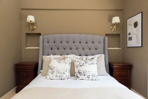 1 Schlafzimmer, Reisekinderbett, kostenloses WLAN, Bettwäsche