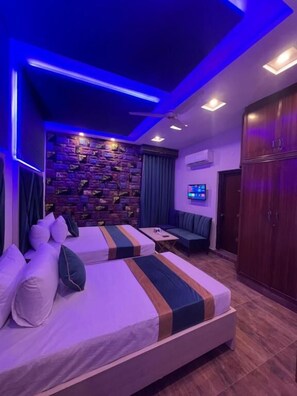 Soundproofing, free WiFi - Gulberg Inn Hotel Lahore (Lahore)