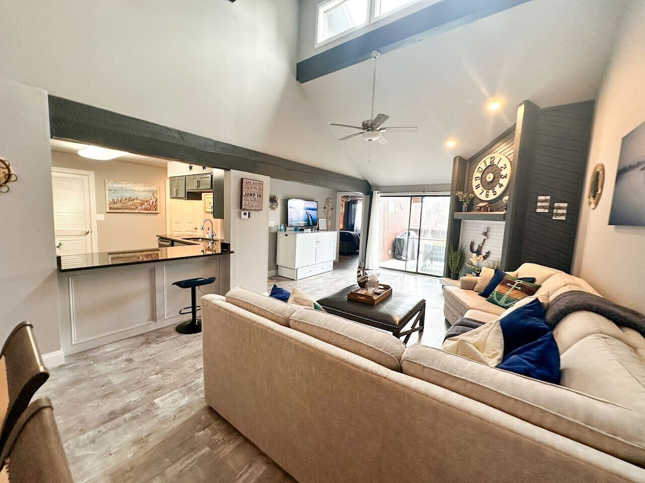 Smart TV, foosball, table tennis