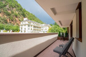 奢华开间, 1 张双人床和 1 张沙发床 | 迷你吧、笔记本电脑工作区、隔音、免费 WiFi