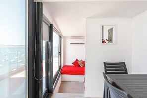 2 bedrooms, iron/ironing board, travel crib, free WiFi