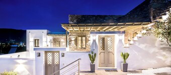 Ifigeneia Luxury Villas