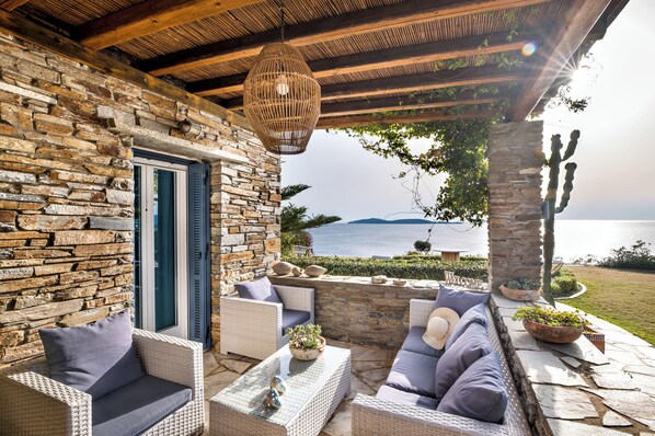 Skrivebord, skrivebord for bærbar PC, blendingsgardiner og lydisolert