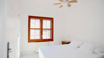 4 Schlafzimmer, Bügeleisen/Bügelbrett, WLAN, Bettwäsche