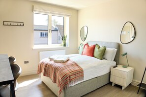 ห้องคลาสสิกดับเบิล, ปลอดบุหรี่ | 1 ห้องนอน, พื้นที่ทำงานแบบใช้แล็ปท็อป, Wi-Fi ฟรี, ผ้าปูที่นอน