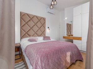 2 bedrooms, free cribs/infant beds, bed sheets - Villa Giulia Zadarvillas (Privlaka)