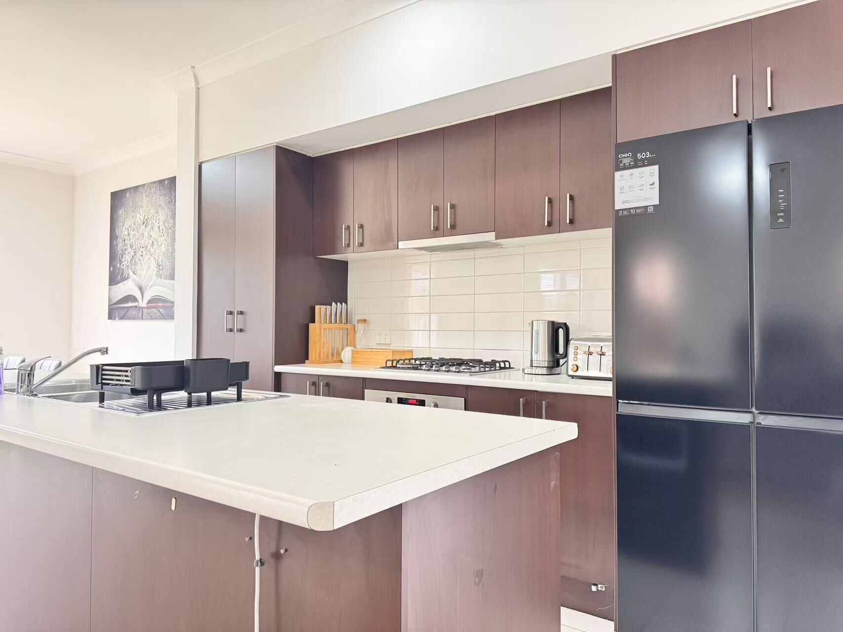 Réfrigérateur, micro-ondes, four, lave-vaisselle