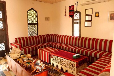 Room-golden Palm Oasis Royal Palm Classi