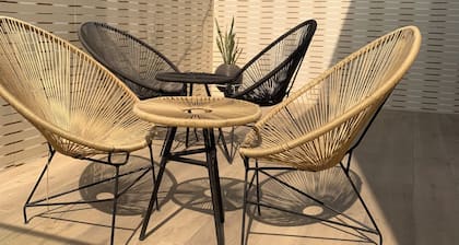 Tastefully furnished Deluxe two bedrooms shortlet apartment with balcony .